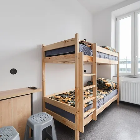 Najtansze Pilsudskiego 93 *