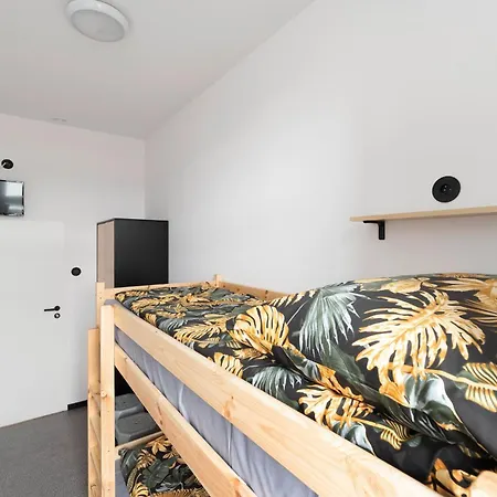 Хостел Najtansze Pilsudskiego 93 Лодзь