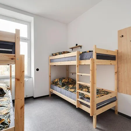 Vandrarhem Najtansze Pilsudskiego 93 *