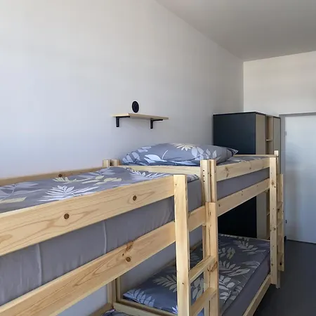 Najtansze Pilsudskiego 93 Vandrarhem Łódź