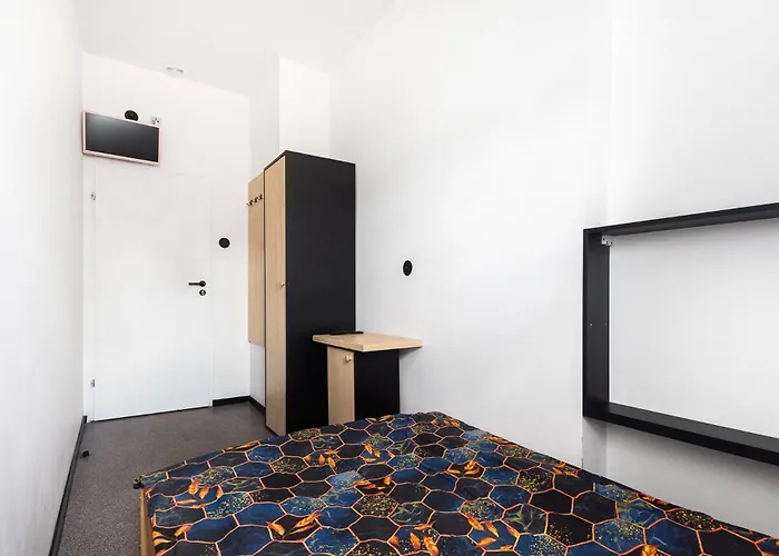 Najtansze Pilsudskiego 93