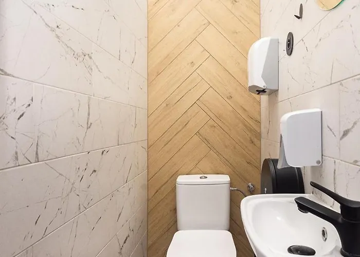 Najtansze Pilsudskiego 93 * Лодзь