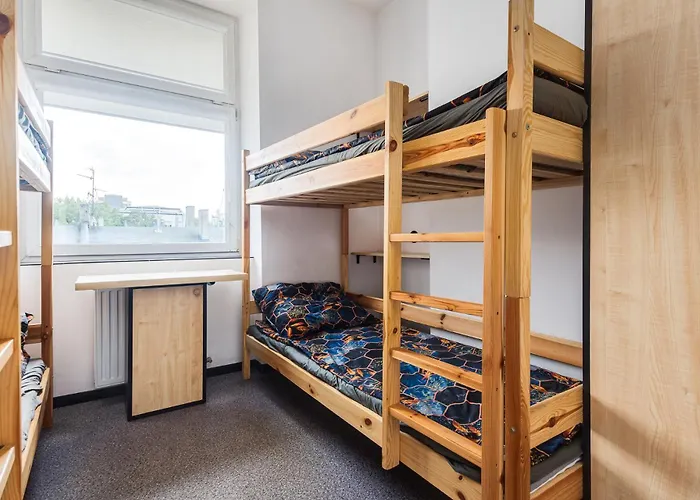 Najtansze Pilsudskiego 93 *