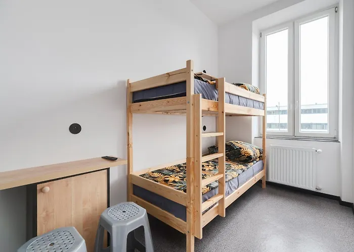 Najtansze Pilsudskiego 93 *