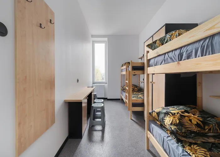 Najtansze Pilsudskiego 93 *