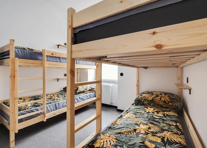 Najtansze Pilsudskiego 93 *