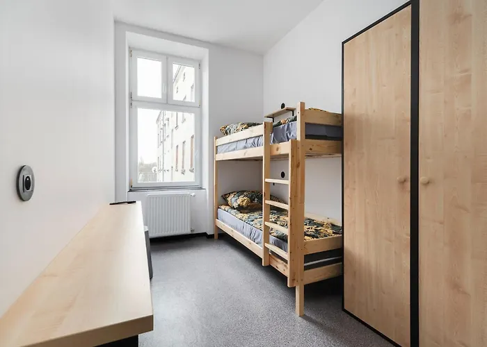 Najtansze Pilsudskiego 93 * Лодзь