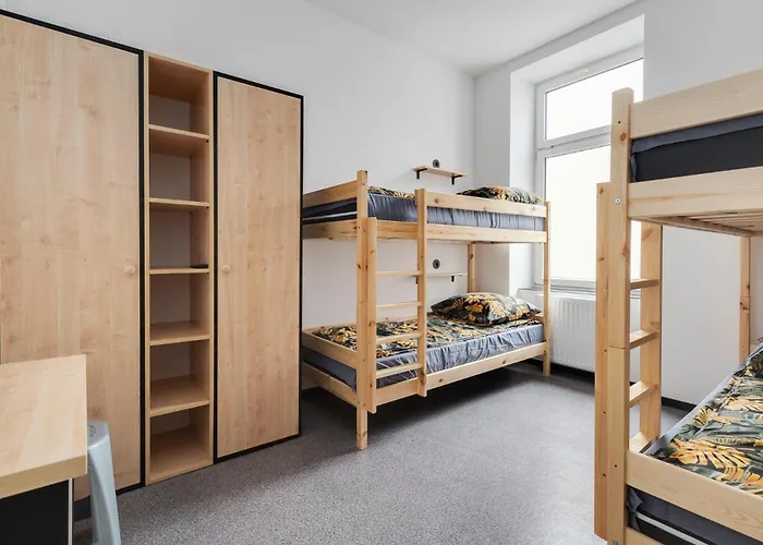 Najtansze Pilsudskiego 93 Hostel Λοτζ