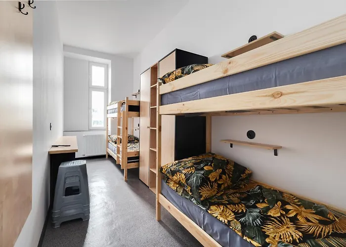 Najtansze Pilsudskiego 93 *