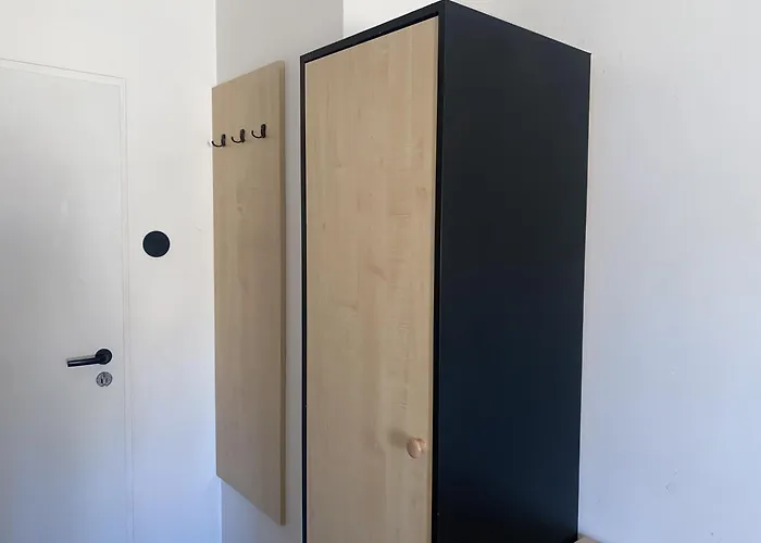 Najtansze Pilsudskiego 93 *